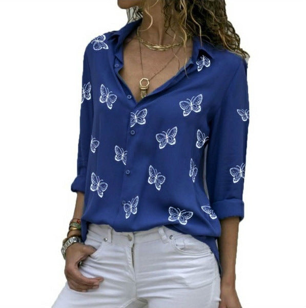 Neleia – Loose-fitting blouse with butterfly print
