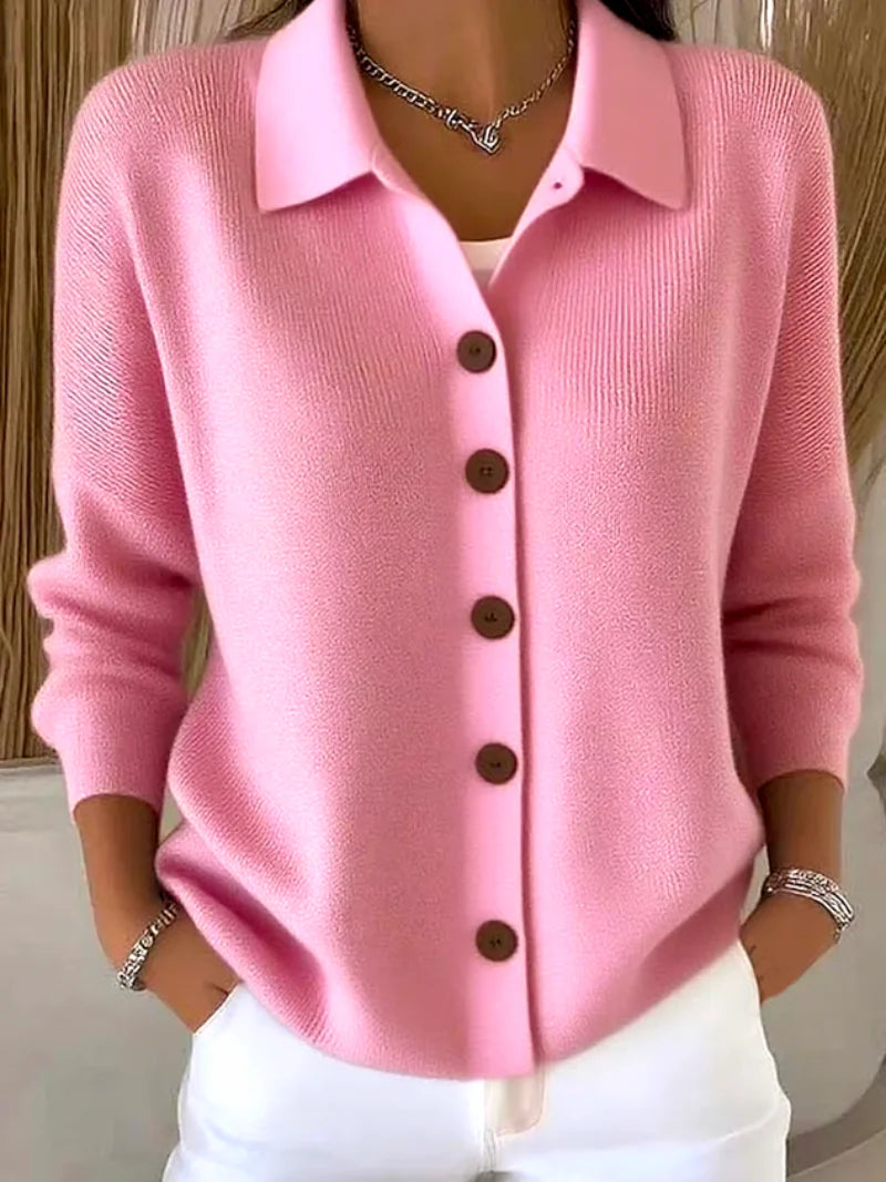 Sara – Gebreide blouse met knopen