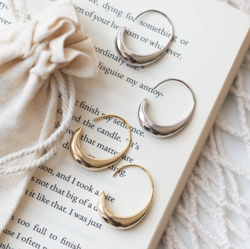 Luxurious gold and silver earrings