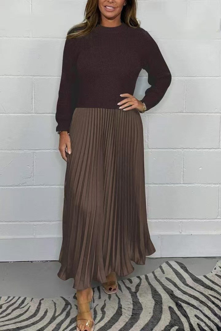 Charlotta | Maxi dress with sweater and pleated skirt