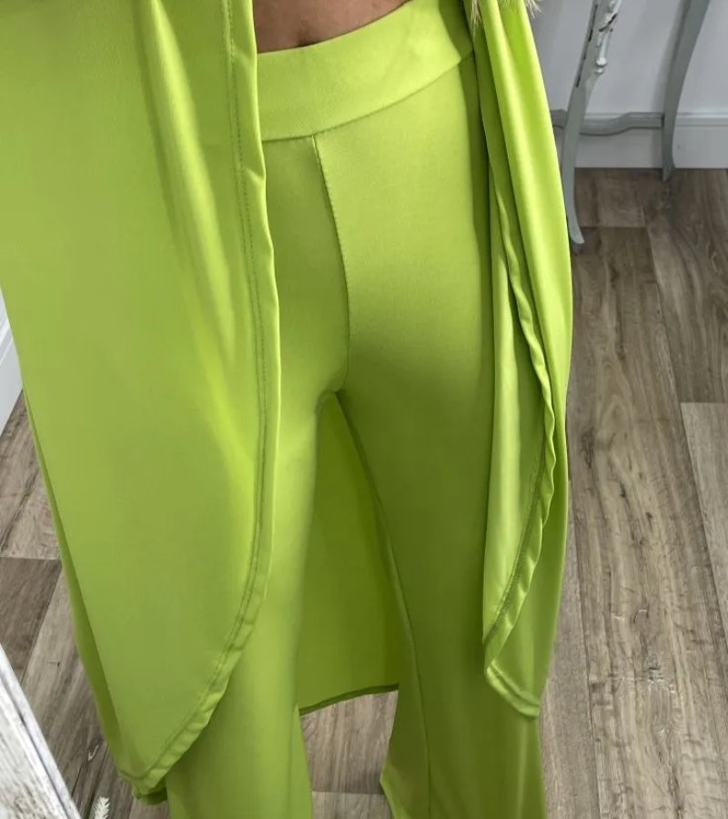 Flavia - Chic Mouwloos Set