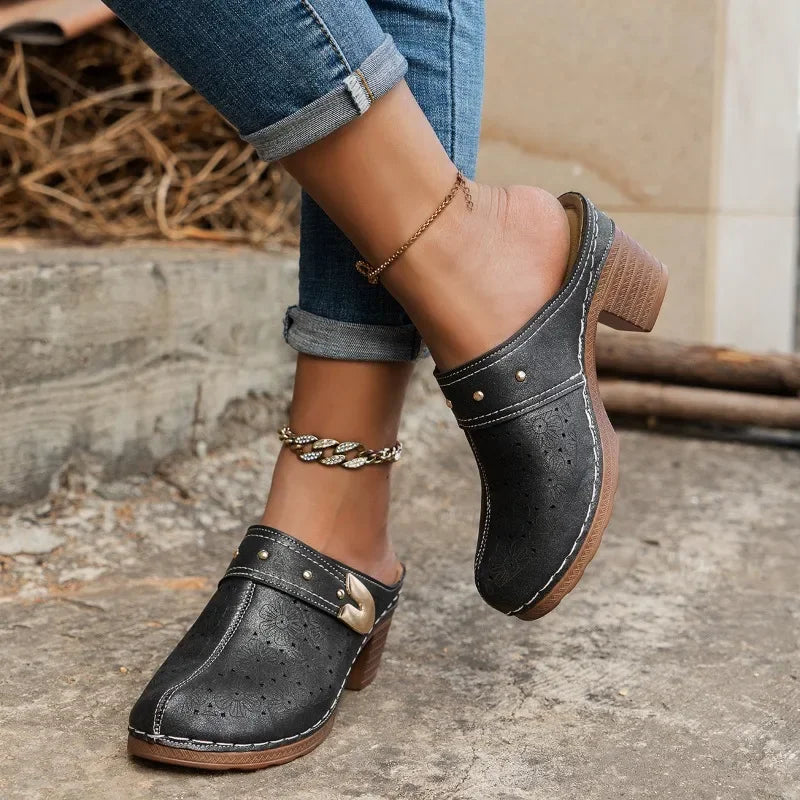 Livia™ Chunky Platform Sandalen – Gesloten Teen & Comfortabele Instap