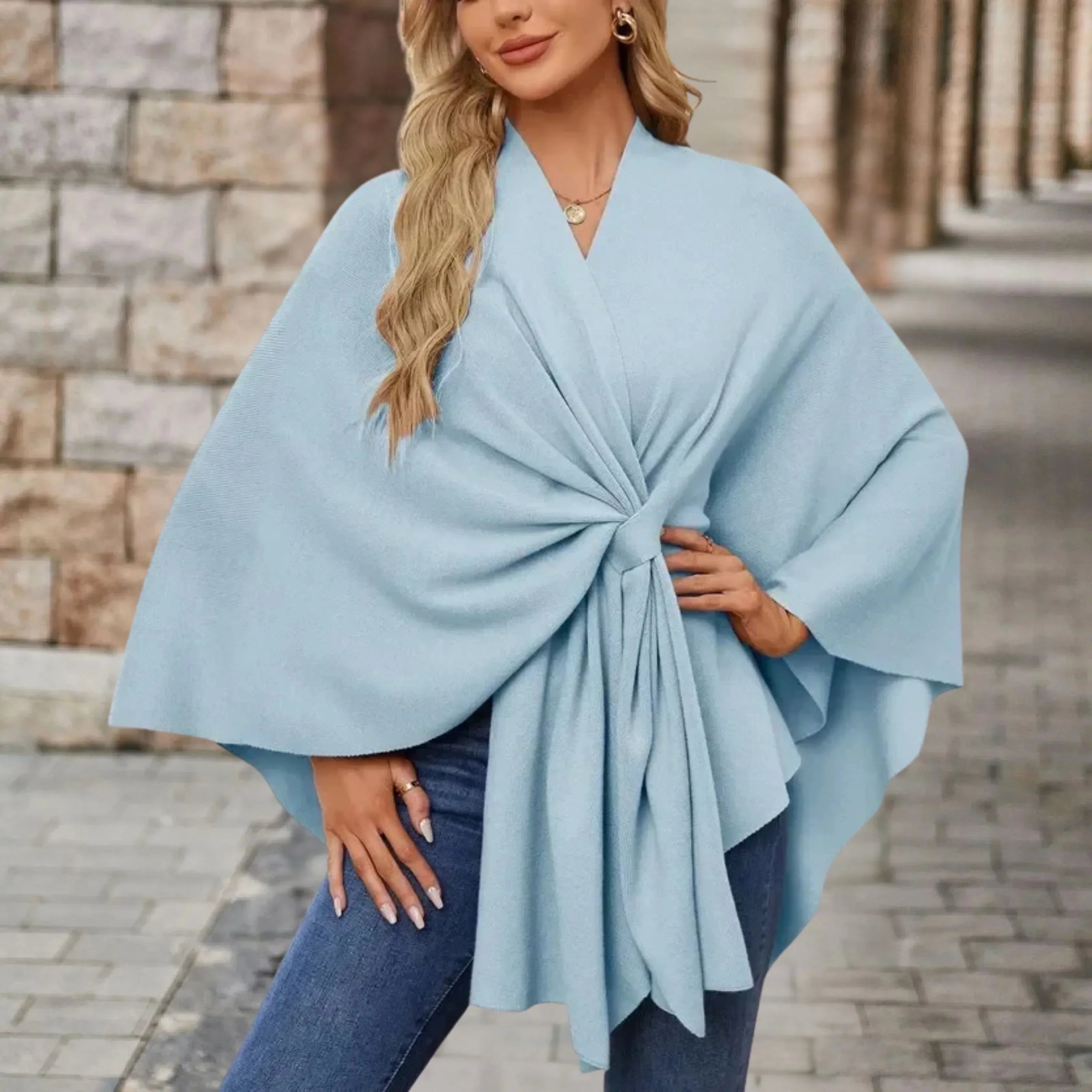 Benthe | Elegante Gedrapeerde Poncho