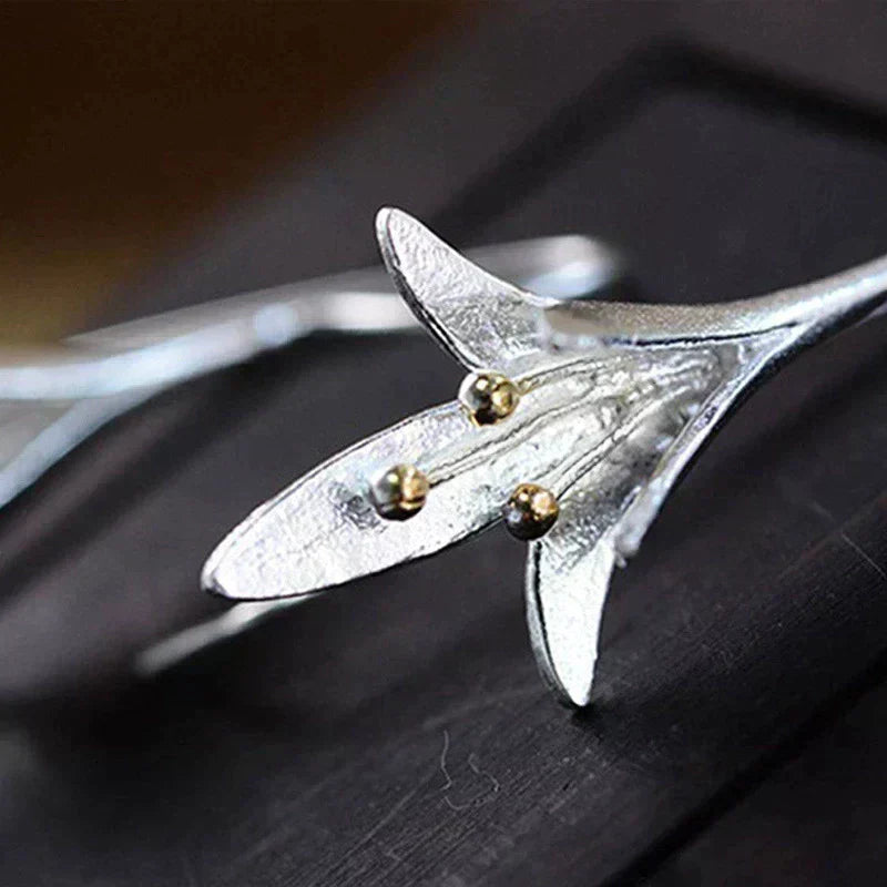 Oorbellen met Bloemen in Zilver