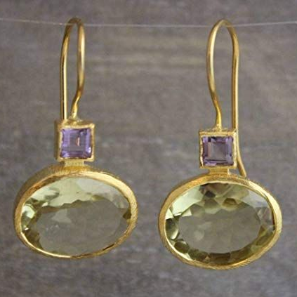 Vintage Gouden Oorbellen met Groene Kristal